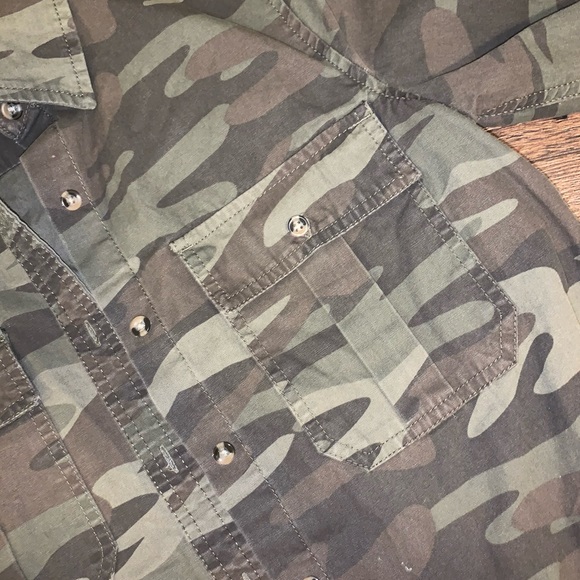 Camo Button Up Shirt - Picture 3 of 5
